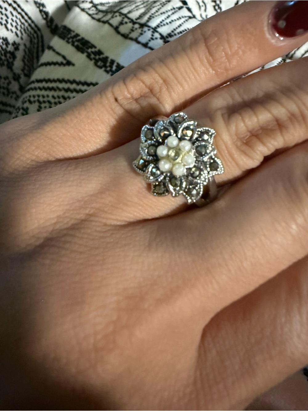 Sterling Silver Pearl Cluster Floral Ring - White Pearls